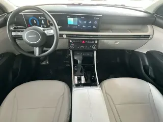 Hyundai TUCSON 2025 SEL 4dr SUV