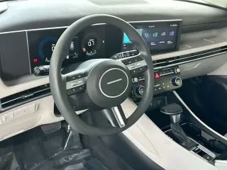 Hyundai TUCSON 2025 SEL 4dr SUV