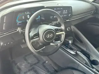 Hyundai ELANTRA 2026 SE 4dr Sedan