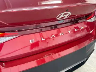Hyundai ELANTRA 2026 SE 4dr Sedan
