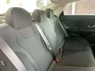 Hyundai ELANTRA 2026 SE 4dr Sedan