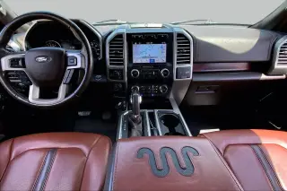 Ford F-150 2019 4x4 King Ranch 4dr SuperCrew 5.5 ft. SB