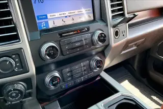 Ford F-150 2019 4x4 King Ranch 4dr SuperCrew 5.5 ft. SB