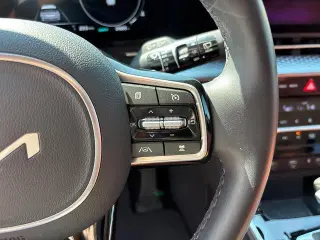 Kia Carnival 2024 SX Prestige 4dr Mini-Van