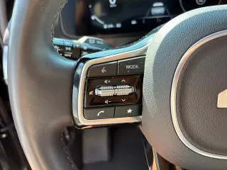 Kia Carnival 2024 SX Prestige 4dr Mini-Van