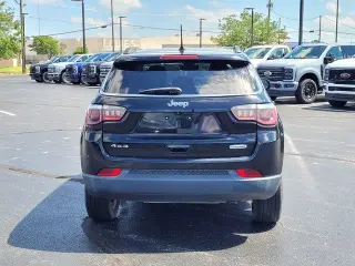 Jeep Compass 2018 4x4 Latitude 4dr SUV