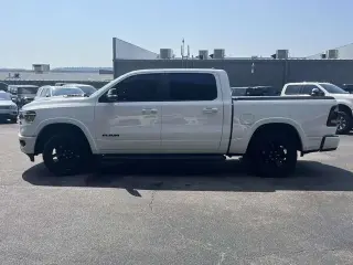 Ram 1500 2021 4x4 Laramie 4dr Crew Cab 5.6 ft. SB Pickup