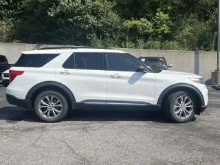 Ford Explorer 2022 AWD XLT 4dr SUV