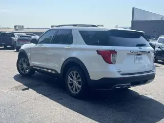 Ford Explorer 2022 AWD XLT 4dr SUV