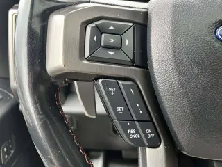 Ford F-150 2018 4x4 Raptor 4dr SuperCrew 5.5 ft. SB