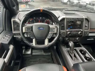 Ford F-150 2018 4x4 Raptor 4dr SuperCrew 5.5 ft. SB