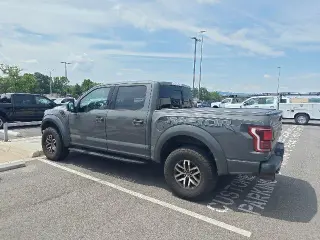 Ford F-150 2018 4x4 Raptor 4dr SuperCrew 5.5 ft. SB