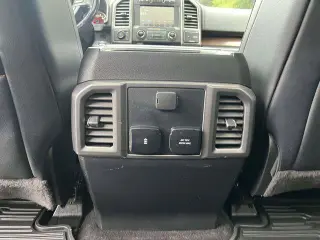 Ford F-150 2018 4x4 Raptor 4dr SuperCrew 5.5 ft. SB