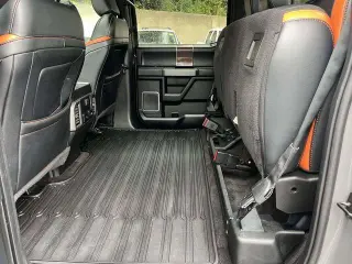 Ford F-150 2018 4x4 Raptor 4dr SuperCrew 5.5 ft. SB