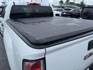 GMC Canyon 2018 4x2 Base 4dr Crew Cab 5 ft. SB