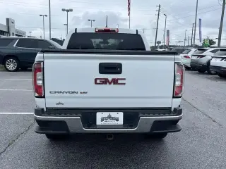 GMC Canyon 2018 4x2 Base 4dr Crew Cab 5 ft. SB