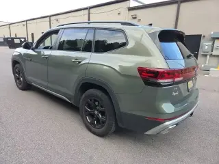 Volkswagen Atlas 2024 AWD Peak Edition SE 4Motion 4dr SUV w/Technology