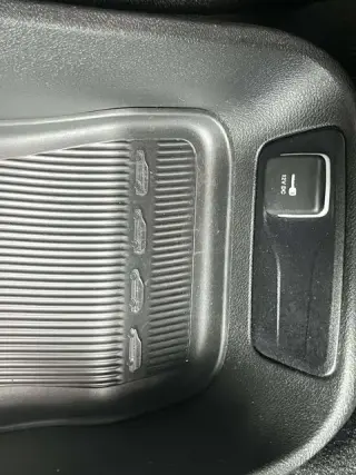Chrysler Pacifica 2024 Touring L 4dr Mini-Van