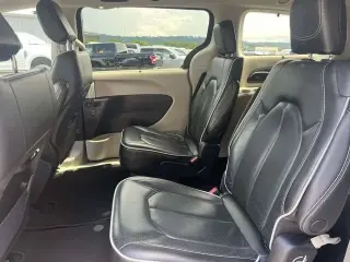 Chrysler Pacifica 2023 Limited 4dr Mini-Van