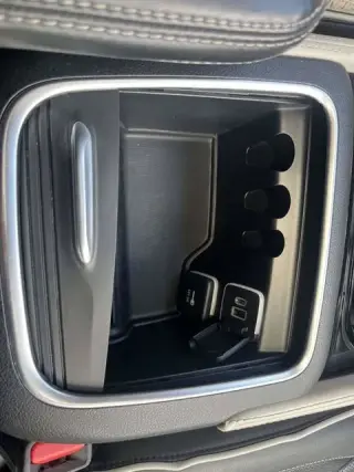 Chrysler Pacifica 2023 Limited 4dr Mini-Van