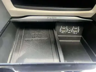 Chrysler Pacifica 2023 Limited 4dr Mini-Van