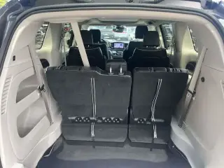 Chrysler Pacifica 2023 Limited 4dr Mini-Van