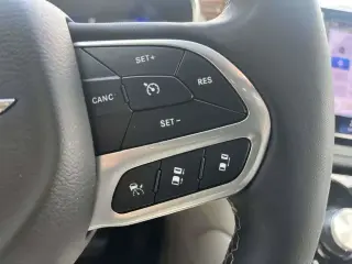 Chrysler Pacifica 2023 Limited 4dr Mini-Van
