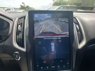 Ford Edge 2022 AWD ST-Line 4dr Crossover