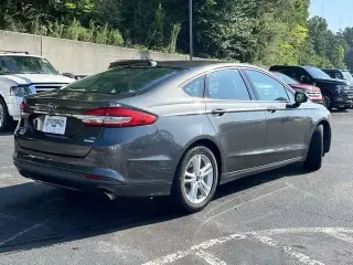 Ford Fusion 2018 SE 4dr Sedan