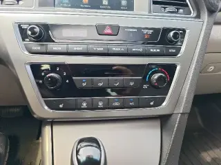 Hyundai SONATA 2017 Sport 4dr Sedan