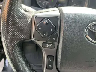 Toyota Tacoma 2018 4x4 TRD Pro 4dr Double Cab 5.0 ft SB 6M
