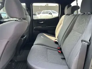 Toyota Tacoma 2018 4x4 TRD Pro 4dr Double Cab 5.0 ft SB 6M