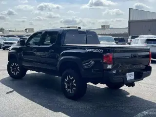 Toyota Tacoma 2018 4x4 TRD Pro 4dr Double Cab 5.0 ft SB 6M