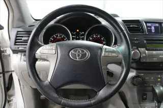 Toyota Highlander 2010 SE 4dr SUV