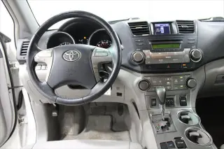 Toyota Highlander 2010 SE 4dr SUV