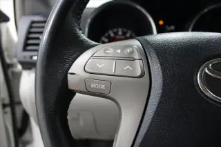 Toyota Highlander 2010 SE 4dr SUV