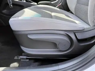 Hyundai KONA 2023 AWD SE 4dr Crossover
