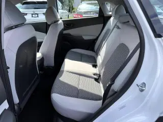 Hyundai KONA 2023 AWD SE 4dr Crossover