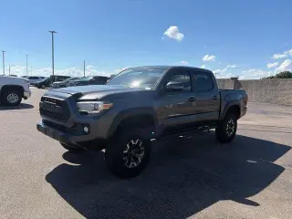 Toyota Tacoma 2017 4x4 TRD Pro 4dr Double Cab 5.0 ft SB 6A