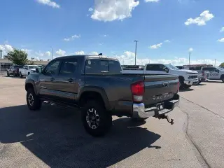 Toyota Tacoma 2017 4x4 TRD Pro 4dr Double Cab 5.0 ft SB 6A