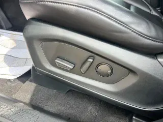 Ford Explorer 2023 AWD XLT 4dr SUV