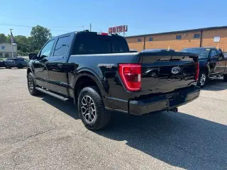 Ford F-150 2023 4x4 XLT 4dr SuperCrew 5.5 ft. SB