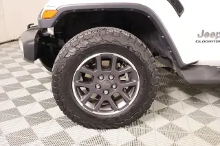Jeep Gladiator 2022 4x4 Overland 4dr Crew Cab 5.0 ft. SB