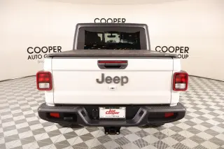 Jeep Gladiator 2022 4x4 Overland 4dr Crew Cab 5.0 ft. SB