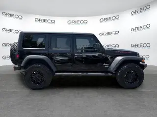 Jeep Wrangler Unlimited 2018 4x4 Sport 4dr SUV (midyear release)