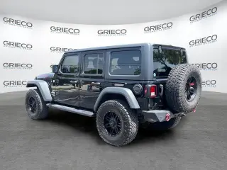 Jeep Wrangler Unlimited 2018 4x4 Sport 4dr SUV (midyear release)