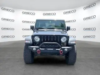 Jeep Wrangler Unlimited 2018 4x4 Sport 4dr SUV (midyear release)