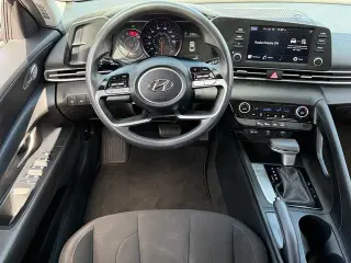 Hyundai ELANTRA 2022 SEL 4dr Sedan