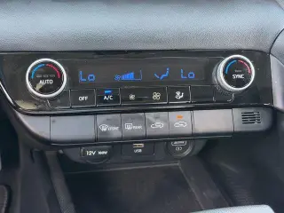 Hyundai ELANTRA 2022 SEL 4dr Sedan