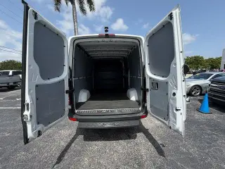 Mercedes-Benz Sprinter 2015 4x2 2500 3dr 144 in. WB Cargo Van